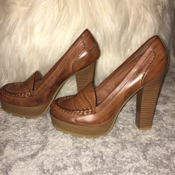 Platform penny loafers size 7 brown - Picture 10 of 11